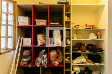 Casa à venda com 450m², 3 quartos e 2 vagasCloset da Suíte 2