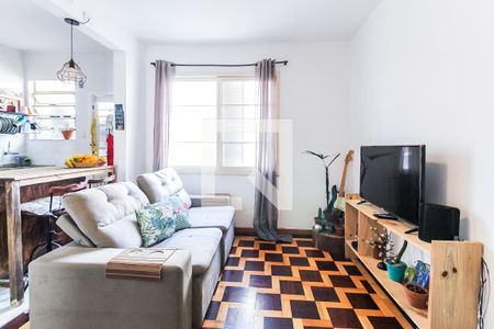 Sala de apartamento à venda com 1 quarto, 54m² em São João, Porto Alegre