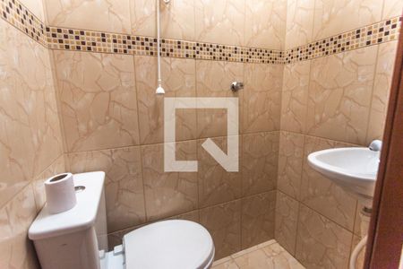 Casa à venda com 169m², 3 quartos e 3 vagasBanheiro de serviço