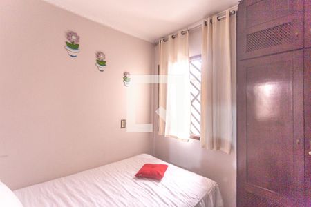 Quarto 2 de casa à venda com 3 quartos, 169m² em Santa Terezinha, São Bernardo do Campo