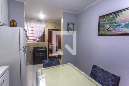 Casa à venda com 169m², 3 quartos e 3 vagasCozinha