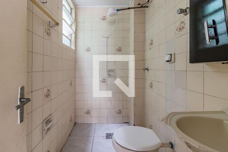 Banheiro de kitnet/studio à venda com 1 quarto, 40m² em Camaquã, Porto Alegre
