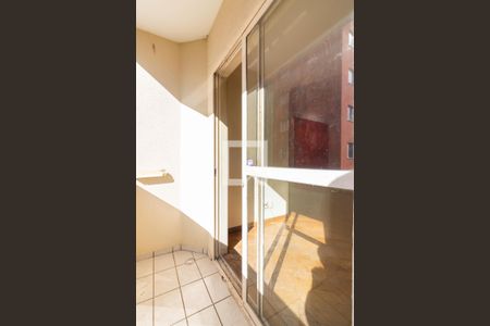 varanda de apartamento para alugar com 3 quartos, 72m² em Piratininga, Osasco