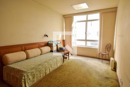 Apartamento à venda com 465m², 4 quartos e 2 vagasQuarto 4