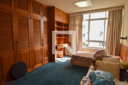 Apartamento à venda com 465m², 4 quartos e 2 vagasQuarto 3