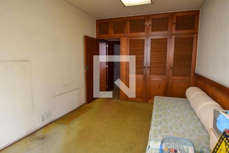 Apartamento à venda com 465m², 4 quartos e 2 vagasQuarto 4