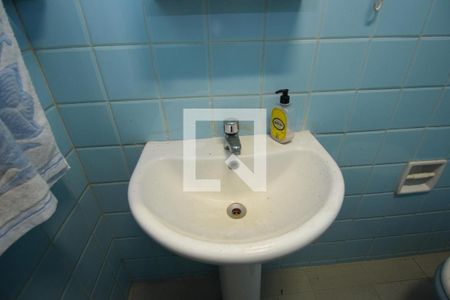 Apartamento à venda com 465m², 4 quartos e 2 vagasBanheiro de Serviço