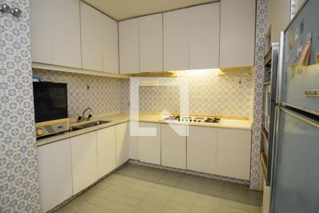 Apartamento à venda com 465m², 4 quartos e 2 vagasCozinha