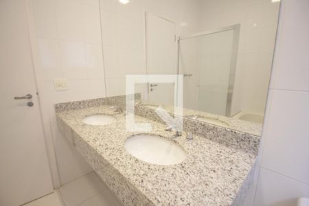 Casa de condomínio à venda com 300m², 3 quartos e 2 vagasPia