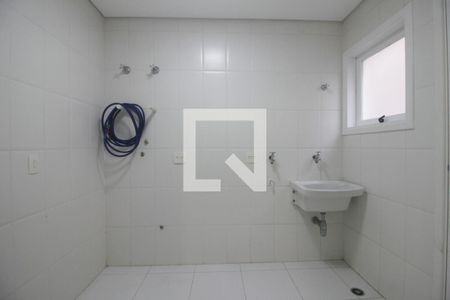 Casa de condomínio à venda com 300m², 3 quartos e 2 vagasÁrea de Serviço