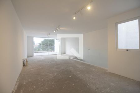 Casa de condomínio à venda com 300m², 3 quartos e 2 vagasTerraço