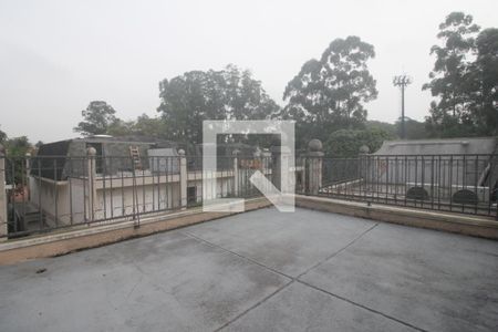 Casa de condomínio à venda com 300m², 3 quartos e 2 vagasVaranda