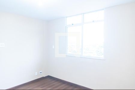 sala de Apartamento com 2 quartos, 55m² Taquara