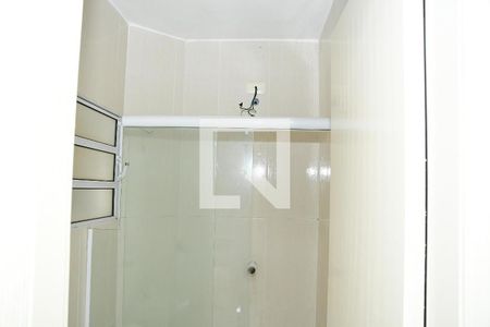 Banheiro de apartamento para alugar com 1 quarto, 40m² em Parque Alexandre, Cotia