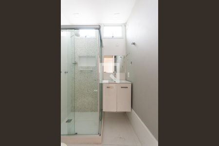 Apartamento para alugar com 70m², 2 quartos e sem vagaBanheiro