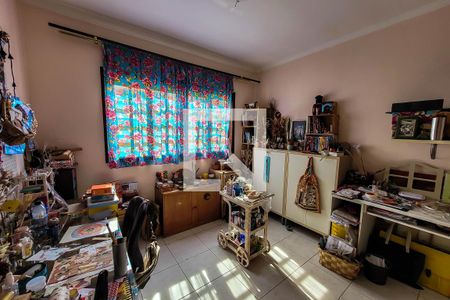 Casa à venda com 320m², 6 quartos e 5 vagasQuarto