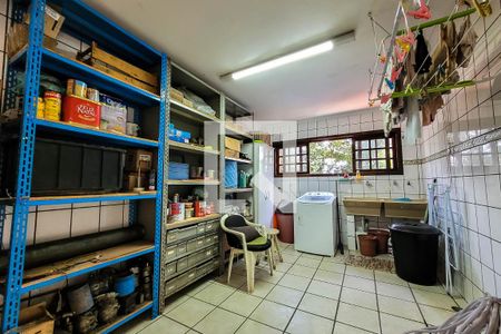 Casa à venda com 320m², 6 quartos e 5 vagas Área de Serviço