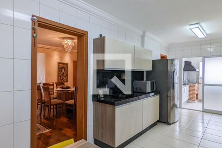 Apartamento à venda com 159m², 3 quartos e 3 vagasCozinha