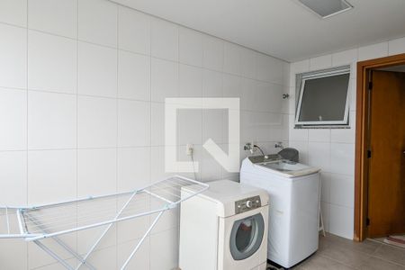 Apartamento à venda com 159m², 3 quartos e 3 vagasÁrea de serviço