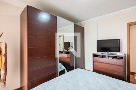Apartamento à venda com 159m², 3 quartos e 3 vagasQuarto da suíte 2