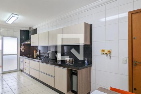 Apartamento à venda com 159m², 3 quartos e 3 vagasCozinha