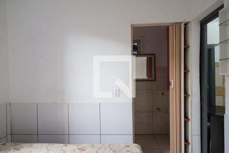 Suíte de casa para alugar com 1 quarto, 30m² em Vargem do Bom Jesus, Florianópolis