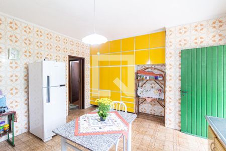 Casa à venda com 105m², 3 quartos e 5 vagas Casa à venda com 105m², 3 quartos e 5 vagasCozinha