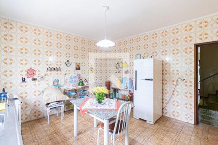 Casa à venda com 105m², 3 quartos e 5 vagas Casa à venda com 105m², 3 quartos e 5 vagasCozinha