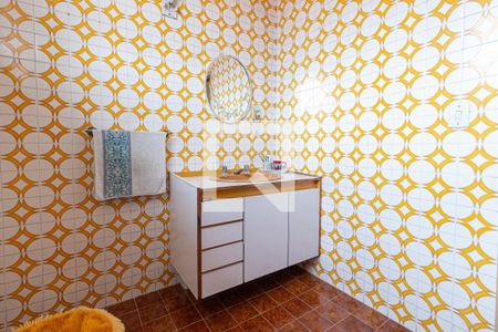 Casa à venda com 105m², 3 quartos e 5 vagas Casa à venda com 105m², 3 quartos e 5 vagasBanheiro