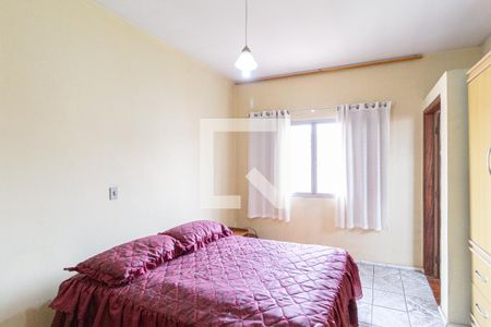 Casa à venda com 105m², 3 quartos e 5 vagas Casa à venda com 105m², 3 quartos e 5 vagasSuíte