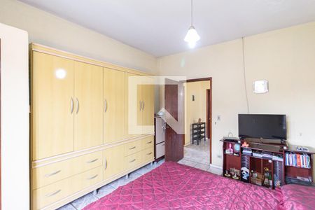 Casa à venda com 105m², 3 quartos e 5 vagas Casa à venda com 105m², 3 quartos e 5 vagasSuíte