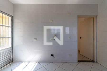 Sala/Cozinha de apartamento para alugar com 1 quarto, 45m² em Parque Alexandre, Cotia