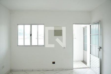 Sala de apartamento para alugar com 2 quartos, 65m² em Parque Alexandre, Cotia