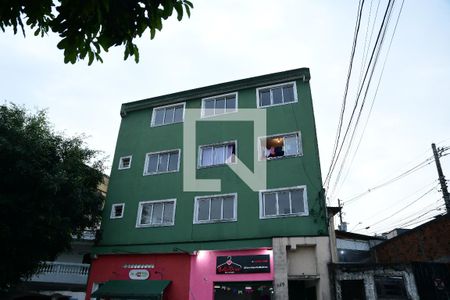 Apartamento para alugar com 65m², 2 quartos e sem vagaFachada