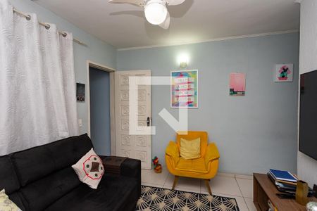 Sala de casa para alugar com 3 quartos, 73m² em Vila Patrimonial, São Paulo