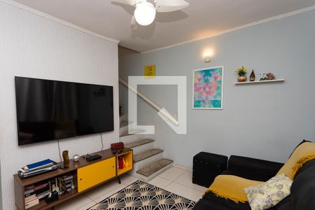 Sala de casa para alugar com 3 quartos, 73m² em Vila Patrimonial, São Paulo