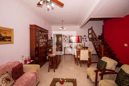 Sala de casa à venda com 3 quartos, 360m² em Menino Deus, Porto Alegre