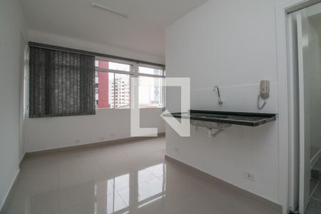 Sala/Cozinha de Apartamento com 1 quarto, 27m² Mooca