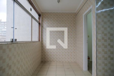 Apartamento para alugar com 148m², 3 quartos e 1 vaga Apartamento para alugar com 148m², 3 quartos e 1 vagaLavanderia