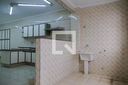 Apartamento para alugar com 148m², 3 quartos e 1 vaga Apartamento para alugar com 148m², 3 quartos e 1 vagaLavanderia