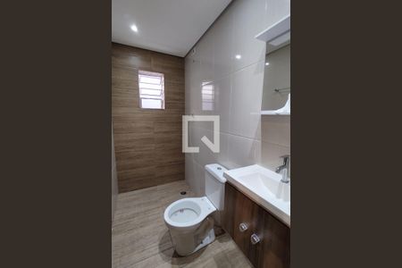 Banheiro  de casa à venda com 7 quartos, 322m² em Chácara Inglesa, São Paulo