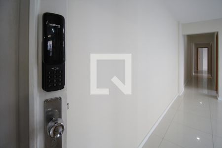 Entrada de apartamento à venda com 3 quartos, 120m² em Leblon, Rio de Janeiro