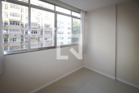 Quarto 1 de apartamento à venda com 3 quartos, 120m² em Leblon, Rio de Janeiro