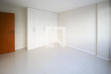 Apartamento à venda com 120m², 3 quartos e sem vagaQuarto 3