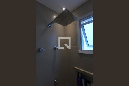 Apartamento à venda com 64m², 2 quartos e 1 vaga Apartamento à venda com 64m², 2 quartos e 1 vagaBanheiro da Suíte 2