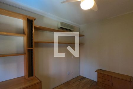 Casa de condomínio para alugar com 230m², 3 quartos e 4 vagassuíte 2