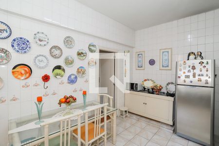 Apartamento à venda com 196m², 3 quartos e 1 vagaCozinha 