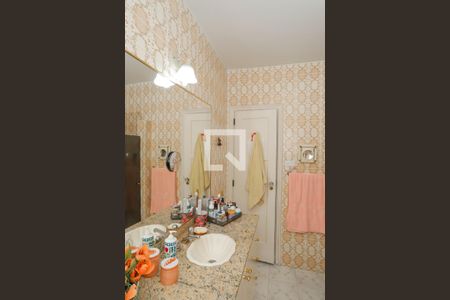 Apartamento à venda com 196m², 3 quartos e 1 vagaBanheiro 1