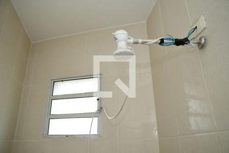 Apartamento para alugar com 60m², 2 quartos e sem vagaBanheiro