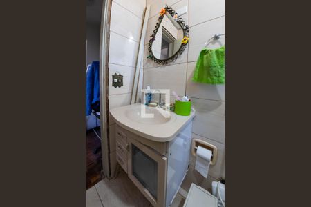 Banheiro de apartamento à venda com 1 quarto, 51m² em Vila Ema, São Paulo